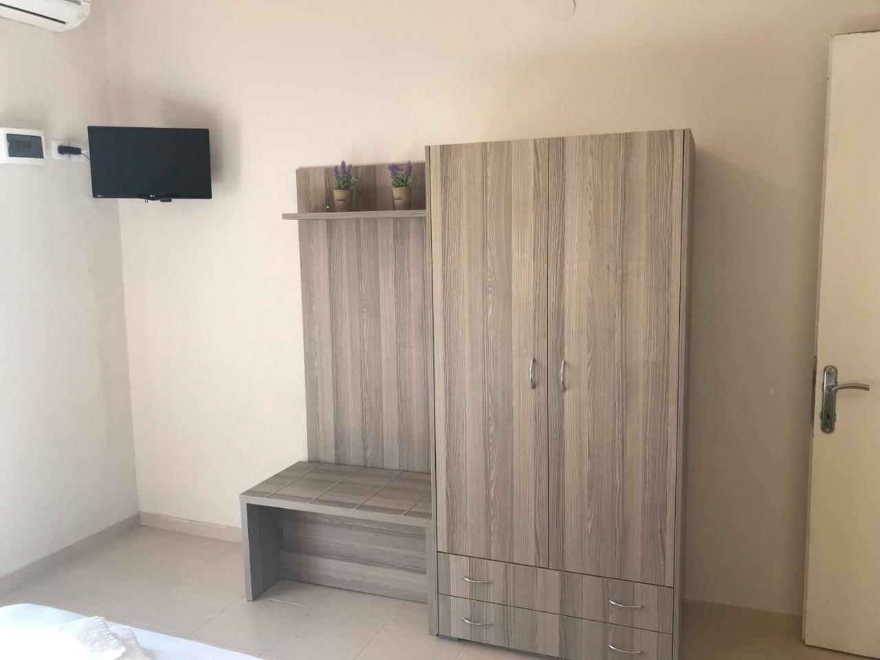 Appartement Siviri Rooms
